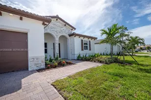 2485 SE 29th Dr, Homestead, FL 33035 - Photo 13