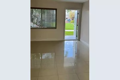 1150 Atlantic Shores Blvd #508, Hallandale Beach, FL 33009 - Photo 3