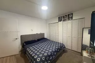 18900 NE 3rd Ct, Miami, FL 33179 - Photo 17