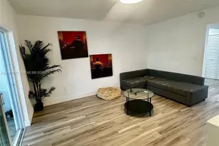 18900 NE 3rd Ct, Miami, FL 33179 - Photo 11