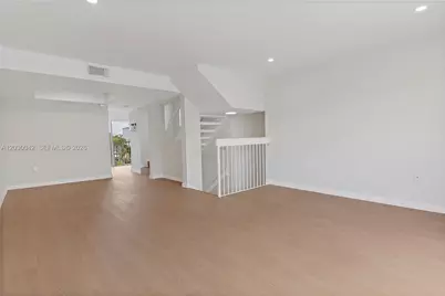 8631 NW 4th Ter #1001, Miami, FL 33126 - Photo 7