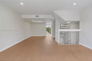 8631 NW 4th Terrace, Miami, FL 33126 - Photo 9