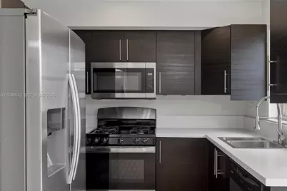 8631 NW 4th Ter #1001, Miami, FL 33126 - Photo 13