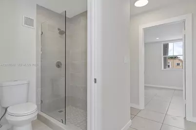 8631 NW 4th Ter #1001, Miami, FL 33126 - Photo 25