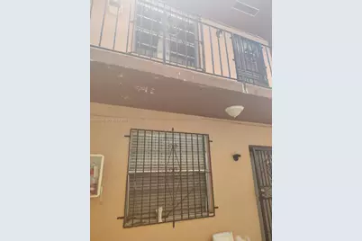 934 SW 3rd St, Miami, FL 33130 - Photo 5
