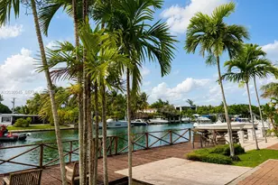 2137 Calais Dr, Miami Beach, FL 33141 - Photo 9