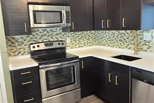 1201 NE 191st St, Miami, FL 33179 - Photo 5