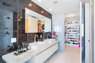 1100 Biscayne Blvd, Miami, FL 33132 - Photo 15