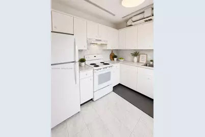 13500 SW 1st St #114U, Pembroke Pines, FL 33027 - Photo 7
