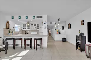 400 N Surf Rd, Hollywood, FL 33019 - Photo 13