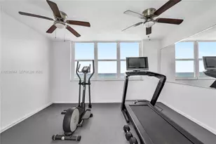 400 N Surf Rd, Hollywood, FL 33019 - Photo 29