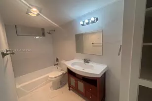 2999 Point E Dr, Aventura, FL 33160 - Photo 25