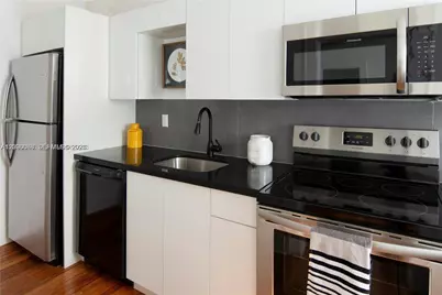 124 Mendoza Ave #9, Coral Gables, FL 33134 - Photo 1