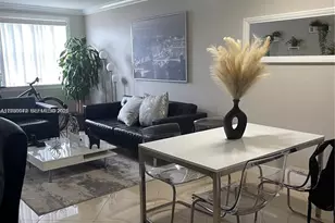 8100 Geneva Ct, Doral, FL 33166 - Photo 5