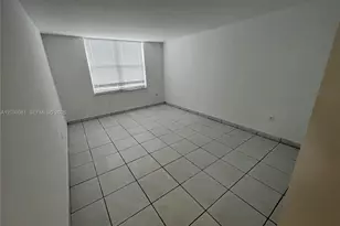 17890 W Dixie Hwy 502 Hwy, North Miami Beach, FL 33160 - Photo 9