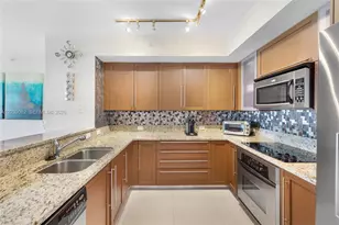 2821 N Ocean Blvd, Fort Lauderdale, FL 33308 - Photo 9