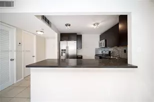 16740 NE 9th Ave, North Miami Beach, FL 33162 - Photo 5