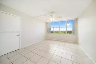 16740 NE 9th Ave, North Miami Beach, FL 33162 - Photo 7