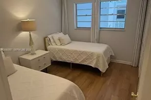 215 SE 3rd Ave, Hallandale Beach, FL 33009 - Photo 23