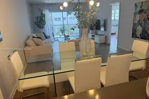 215 SE 3rd Ave, Hallandale Beach, FL 33009 - Photo 11