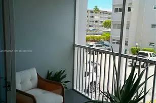 215 SE 3rd Ave, Hallandale Beach, FL 33009 - Photo 39