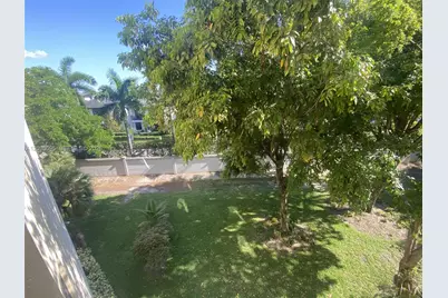 8290 Lake Dr #433, Doral, FL 33166 - Photo 17