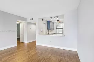 100 NW 76th Ave, Plantation, FL 33324 - Photo 11
