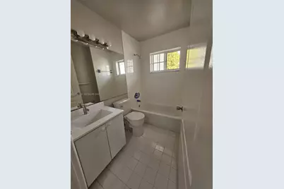 2527 W 76th St #208, Hialeah, FL 33016 - Photo 19