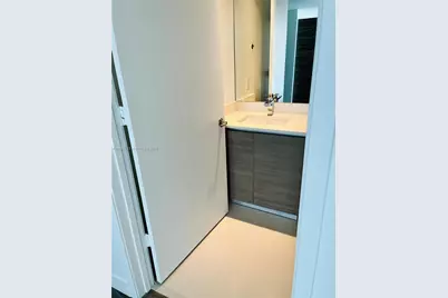 460 NE 28th St #1408, Miami, FL 33137 - Photo 7