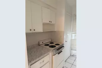 7811 Johnson St #3E, Pembroke Pines, FL 33024 - Photo 3
