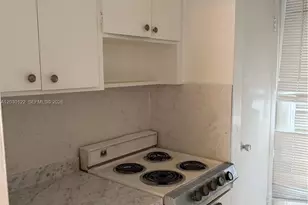 7811 Johnson St, Pembroke Pines, FL 33024 - Photo 3