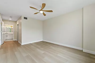 610 Clematis St #533, West Palm Beach, FL 33401 - Photo 13