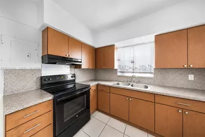 1035 NW 4th St, Miami, FL 33128 - Photo 49