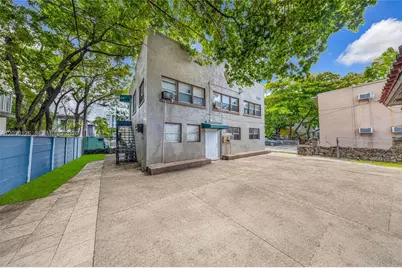 1035 NW 4th St, Miami, FL 33128 - Photo 9