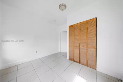 1035 NW 4th St, Miami, FL 33128 - Photo 33