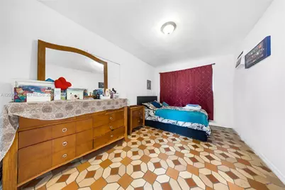 1035 NW 4th St, Miami, FL 33128 - Photo 23