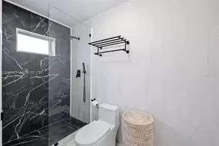 5239 SW 153rd Ave, Miami, FL 33185 - Photo 17