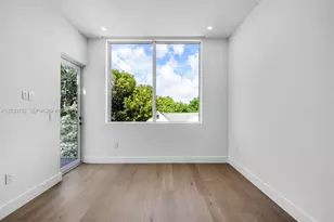 2841 SW 38th Ct, Miami, FL 33134 - Photo 11