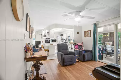 202 NW 52nd Ct, Deerfield Beach, FL 33064 - Photo 17
