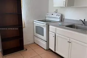 102 NW 1st Ave, Hallandale Beach, FL 33009 - Photo 7