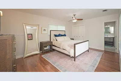 423 Alhambra Cir, Coral Gables, FL 33134 - Photo 15