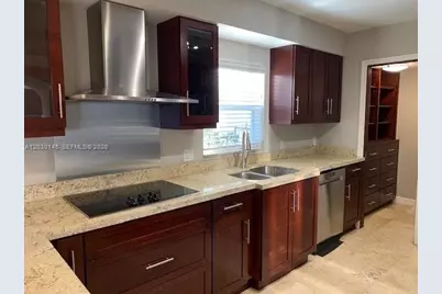 423 Alhambra Cir, Coral Gables, FL 33134 - Photo 11