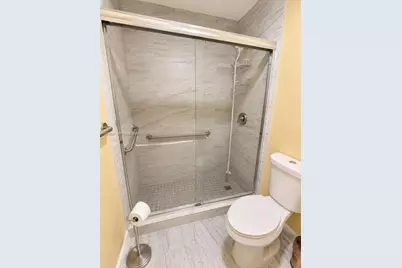 9013 SW 8th Ter, Miami, FL 33174 - Photo 13