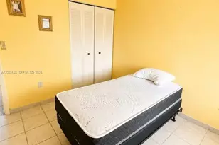 9013 SW 8th Terrace, Miami, FL 33174 - Photo 17
