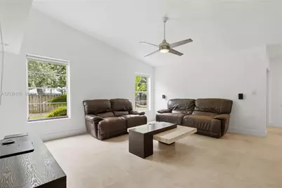 12106 Lymestone Way, Cooper City, FL 33026 - Photo 5