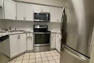 5825 W 25th Ct, Hialeah, FL 33016 - Photo 15