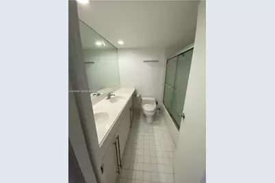 10801 SW 109th Ct #D412, Miami, FL 33176 - Photo 13