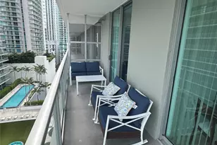 79 SW 12th St, Miami, FL 33130 - Photo 11