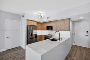 350 S Miami Ave, Miami, FL 33130 - Photo 5