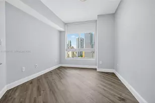 350 S Miami Ave, Miami, FL 33130 - Photo 9